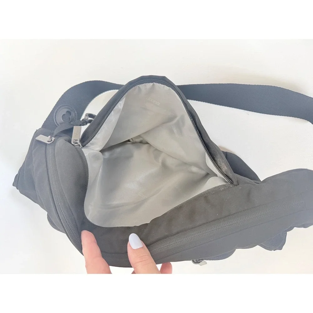 Doona All-Day Bag Stroller Organizer Diaper Bag Car Seat Attachment Essentials